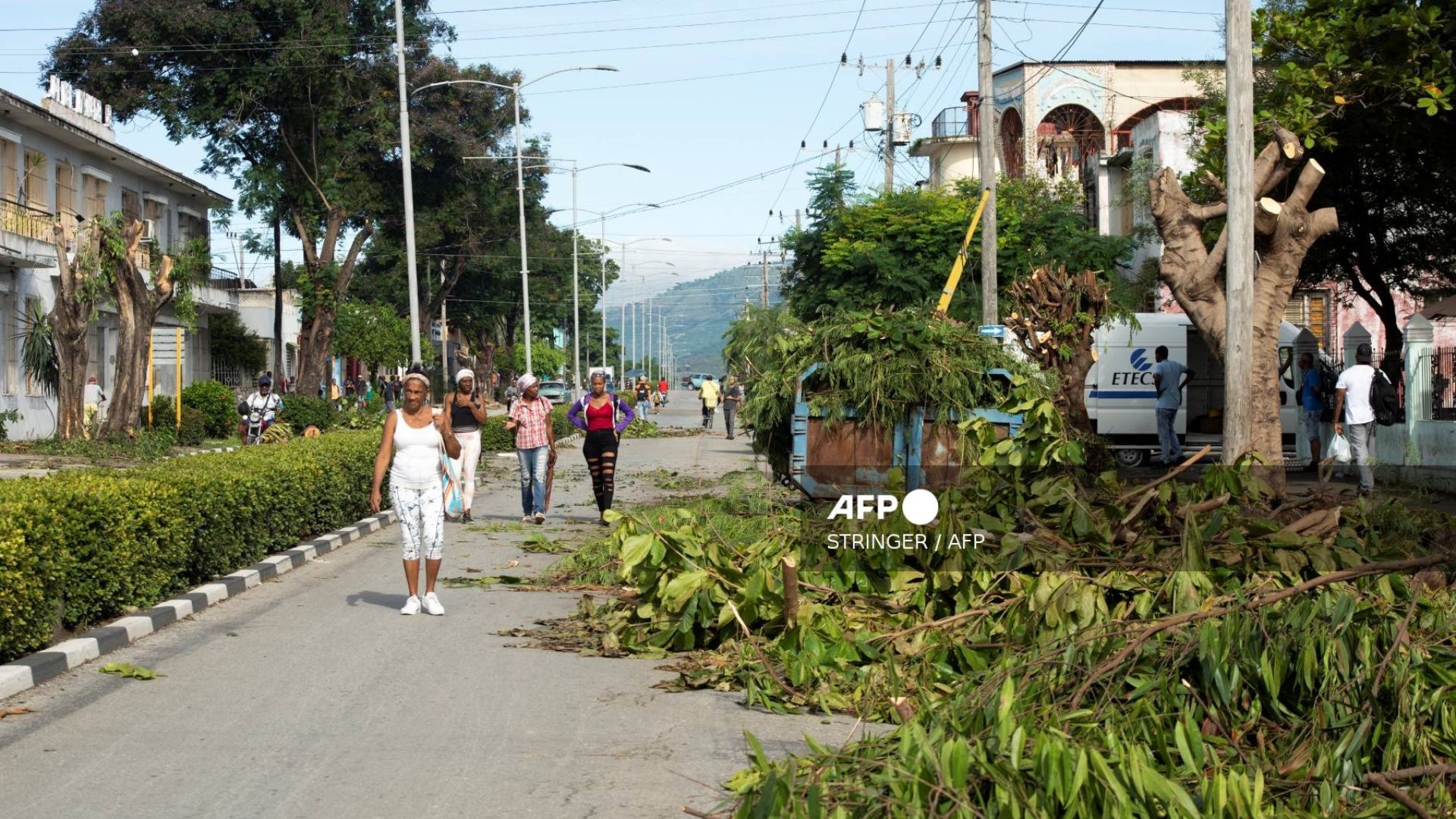 Imágenes del paso de la entonces tormenta Melissa por Cuba.